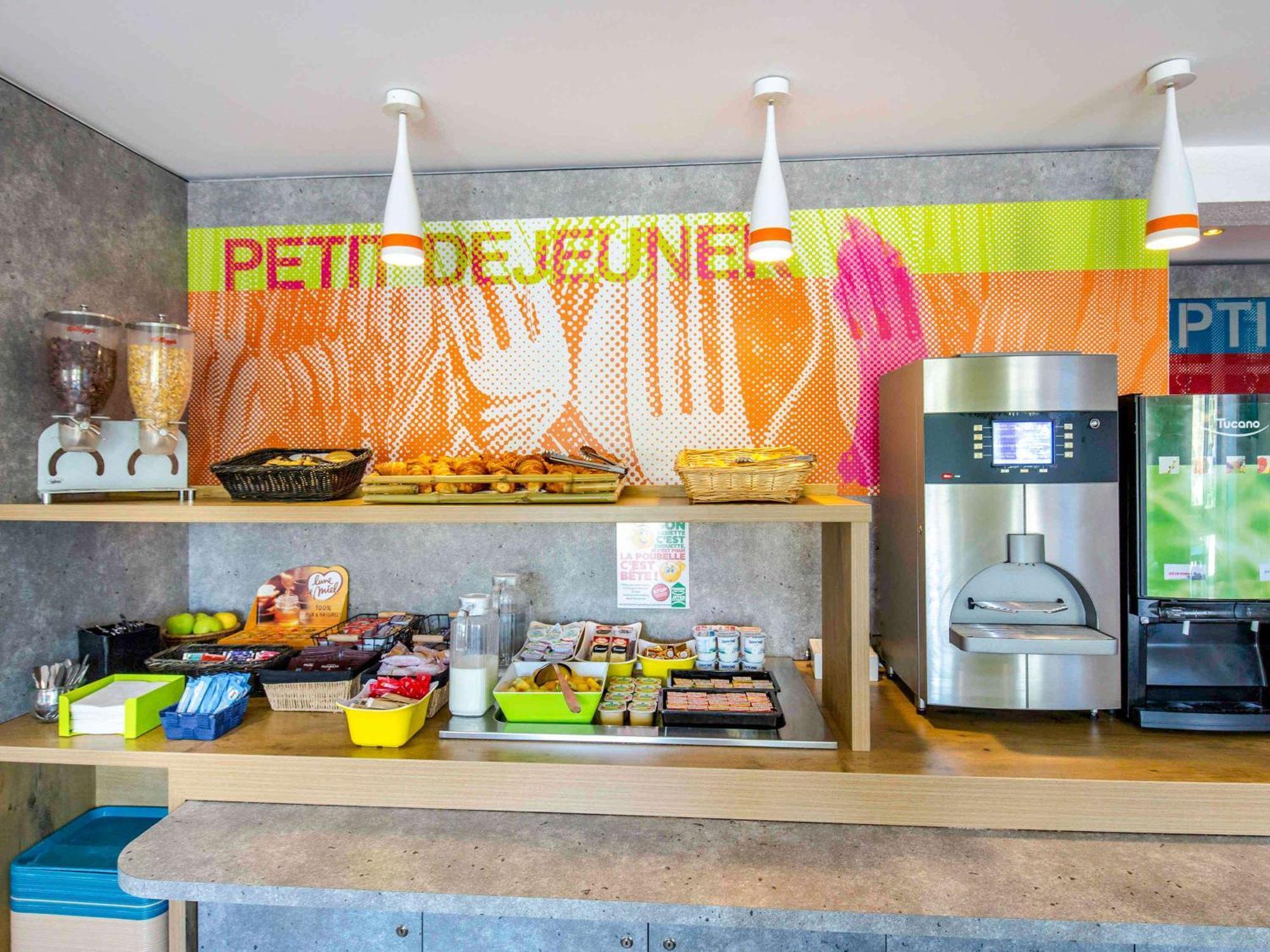 Ibis Budget Frejus Capitou Dış mekan fotoğraf